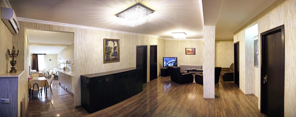 Rondo Hotel Τυφλίδα Εξωτερικό φωτογραφία