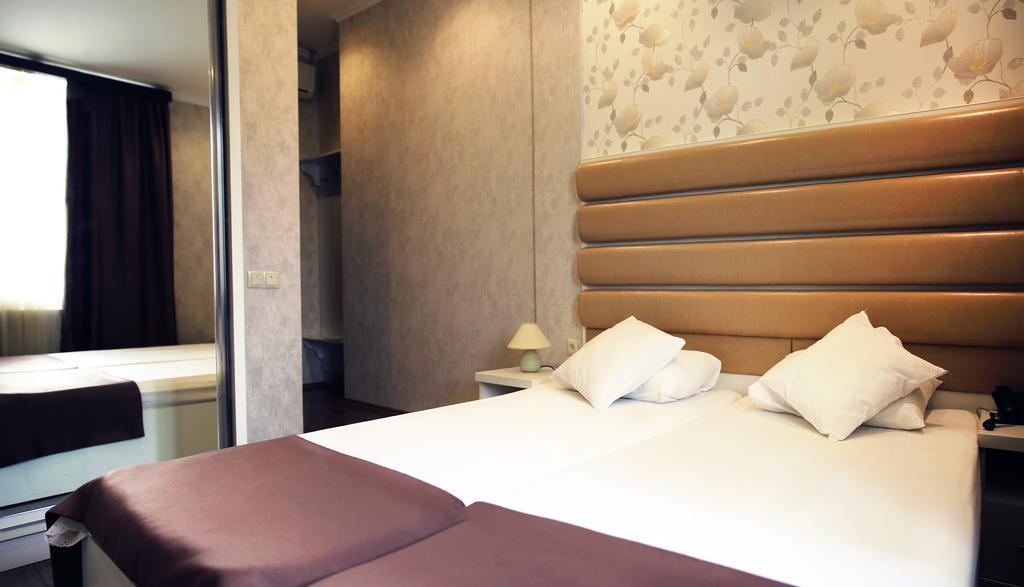 Rondo Hotel Τυφλίδα Εξωτερικό φωτογραφία