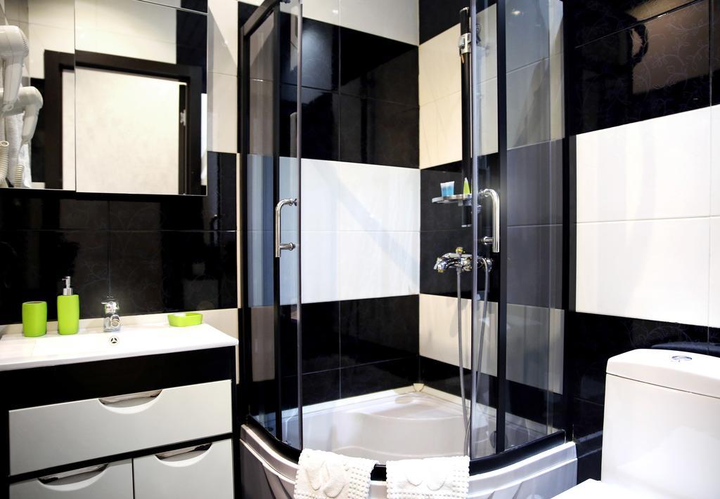 Rondo Hotel Τυφλίδα Δωμάτιο φωτογραφία