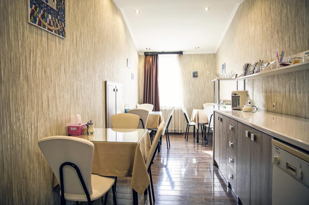 Rondo Hotel Τυφλίδα Εξωτερικό φωτογραφία